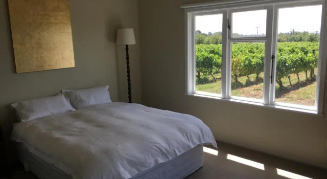 Вилла Deluxe Tuki Vineyard Cottage