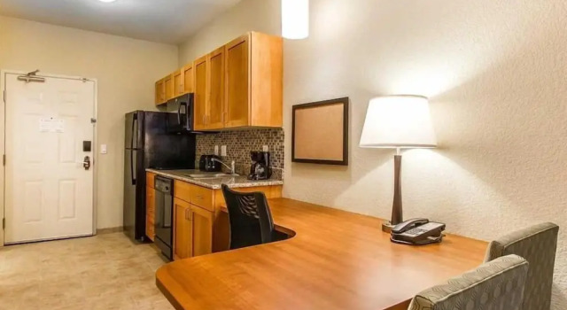 Двухместный люкс TownePlace Suites by Marriott Minot