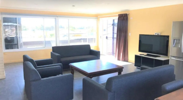 Апартаменты Toukley Motor Inn