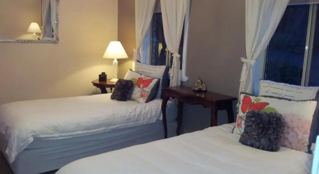 Номер Deluxe Waterview Gardens B&B