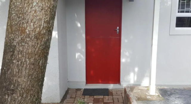 Hedgehog Hollow, Rezervovat Hotel Walmer 
