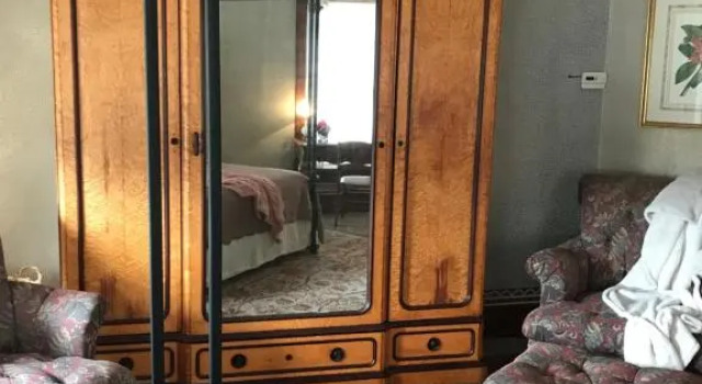 Двухместный номер Standard с видом на сад The Nauvoo Grand Bed & Breakfast
