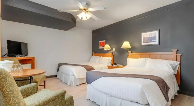 Четырёхместный номер Standard Motel Lévis
