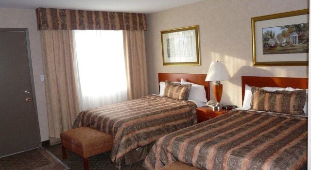 Crestwood Inn, Buchen Sie Hotel Port Carling Muskoka