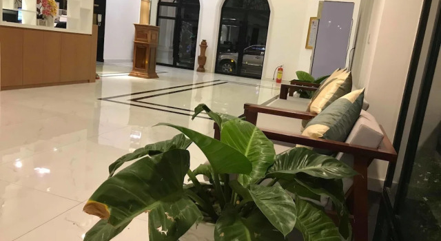 Sky Palace Boutique Hotel, Забронировать Бутик-отель Отели Баттамбанга 3 звезды, рядом с Union Commercial Bank, 3*