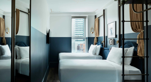 Двухместный номер Standard CIVILIAN Hotel