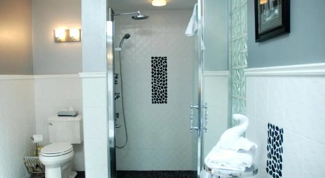 Люкс Rosellen Suites at Stanley Park