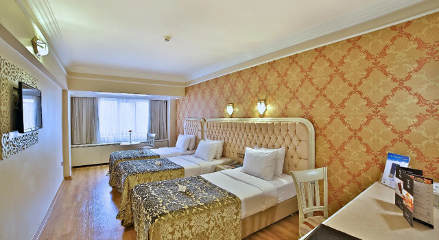 Трёхместный номер Standard Grand Anka Hotel