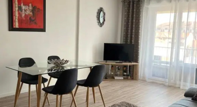 Roanne-centre appartement, Rezervovat Apartmán Roanne 