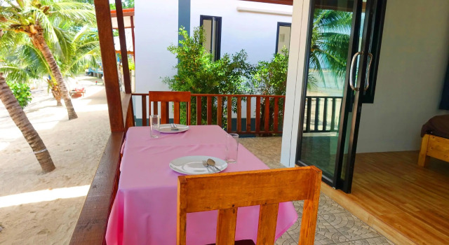 Вилла рядом с пляжем The Scenery Beach Resort