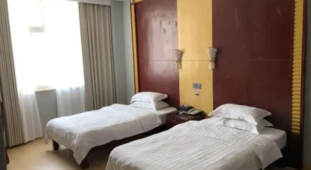 Двухместный люкс Deluxe Long Yin Tang Hotel