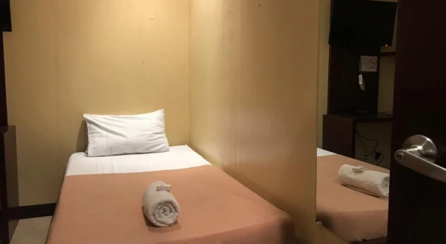 Laurien Hotel by OYO