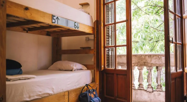 Кровать в общем номере 531 Hostel