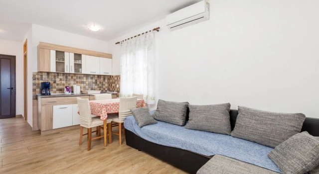 Nice Home in Baric Draga With Wifi and 1 Bedrooms, Rezerwuj Hotel Baric Draga 