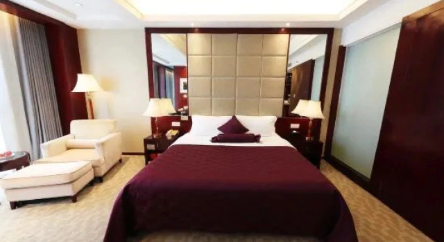 Номер Deluxe Jianghong International Hotel