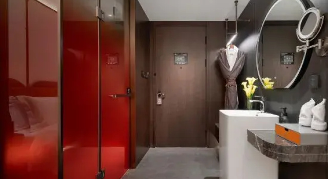 Do A Land V Hotel (Kunming Haile World Guangfu Road Store), Rezerwuj Hotel Hotele w Kunming z parkingiem, Parking