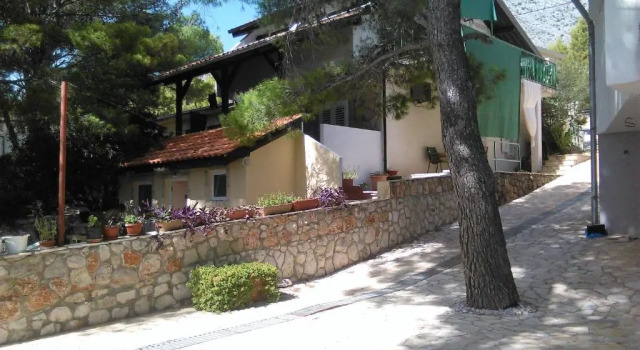 Apartments Dunja Hvar, Réserver Appartement Ivan Dolac Île de Hvar