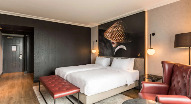 Номер Standard Radisson RED London Heathrow