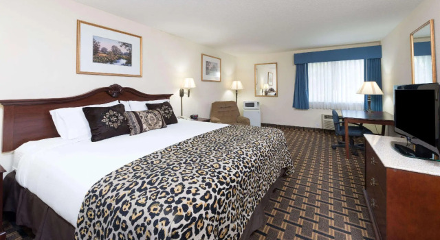 Двухместный номер Baymont by Wyndham Osage Beach