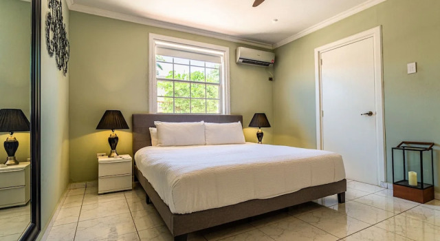 Вилла Large Villa With View! Private Pool Free Utilities!