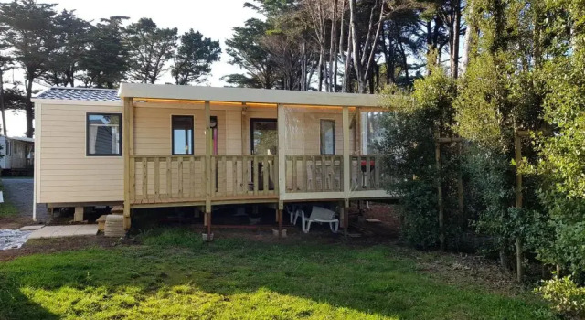 Бунгало рядом с пляжем Camping du Conguel