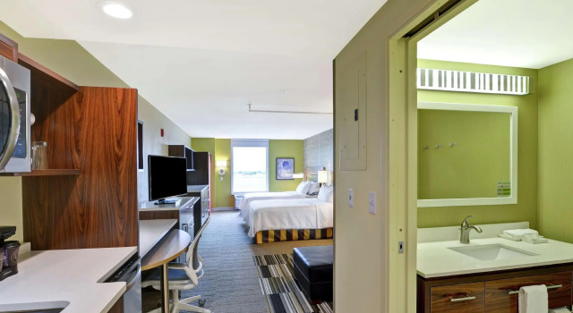 Четырёхместная студия Home2 Suites By Hilton Helena