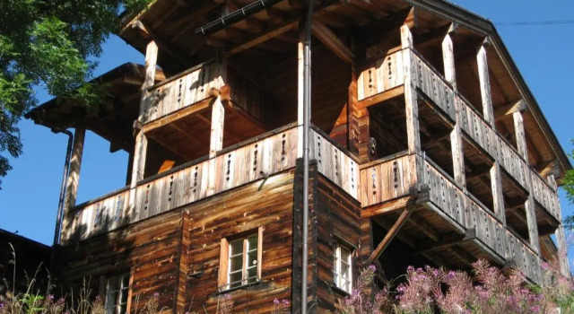 Chalet Edi, Varaa Mökki Mökit kohteessa Valais, Mökki