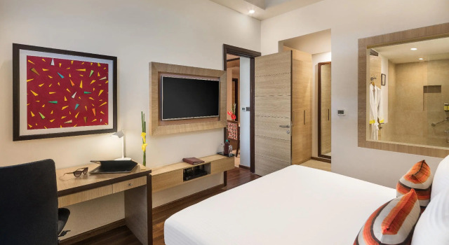 Люкс Deluxe Sandal Suites by Lemon Tree Hotels