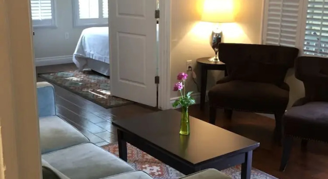 Двухместный люкс Beach Bungalow Inn and Suites