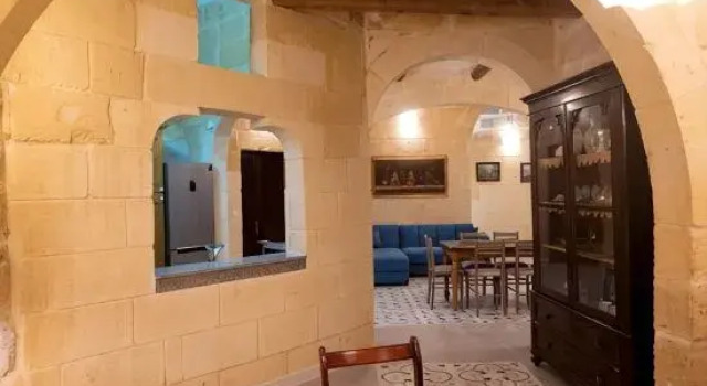 Surwig - 5 bedrooms (sleeps 9 + 2 kids)  Kercem village