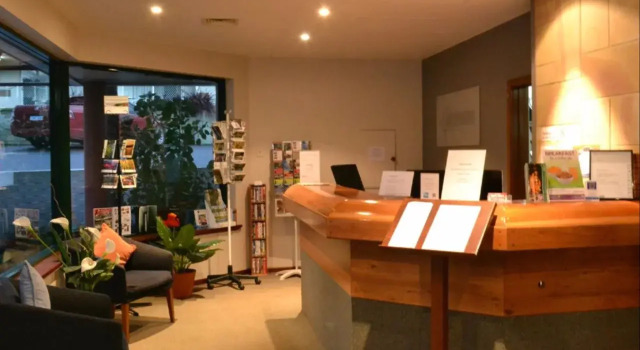Gloucester Motel Pemberton Manjimup, Book Motel Pemberton Western Australia