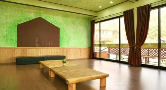 Gapyeong Green Monkey Pension, Забронировать Гостевой дом Гостевые дома Чхонпхен, Гостевой дом