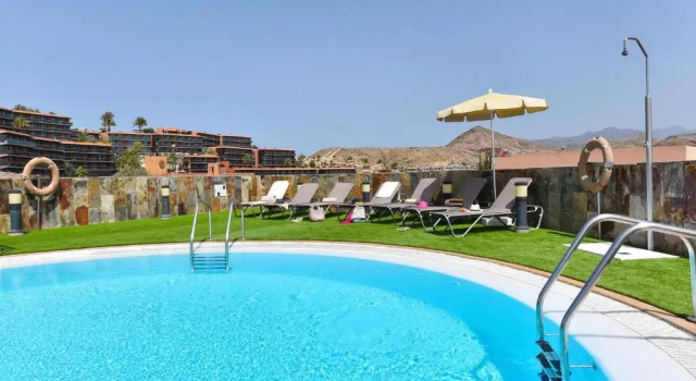 Вилла с 3 комнатами GreenSide Villa 38 by VillaGranCanaria