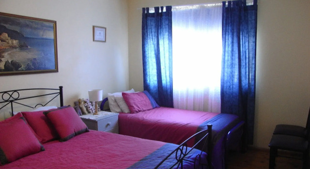 Lavender House Bed & Breakfast, Забронировать Отель «постель и завтрак» Зе-Энтранс Central Coast, рядом с Площадка для кормления пеликанов