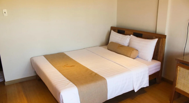 Eagles Beach Resort