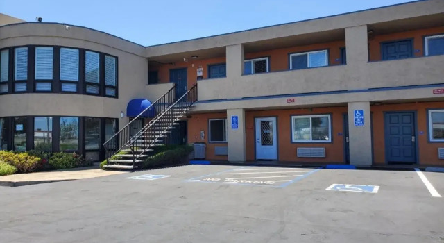 Good Living Inn, Забронировать Отель Сан-Карлос San Mateo County