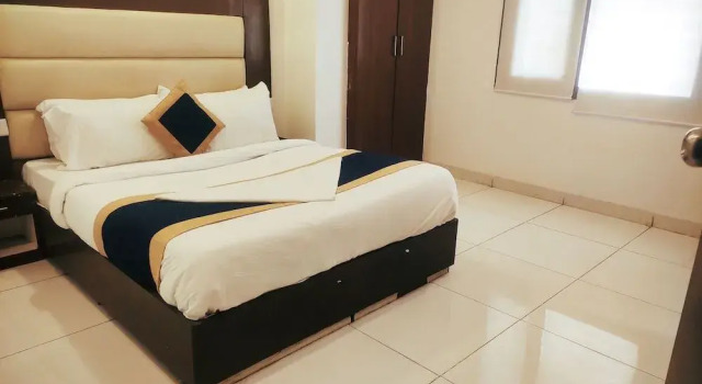 Hotel Melfort, Забронировать Отель Отели Нью-Дели с завтраком, Завтраки