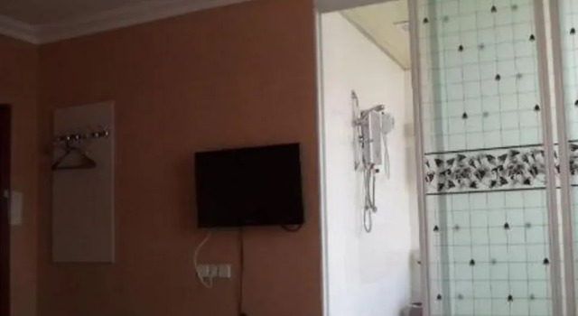 Tongda Hotel, Rezerwuj Hotel Baishan 