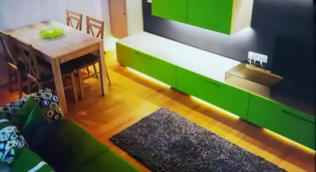 Carla's Studio, Varaa Huoneisto Târgu-Mureş 