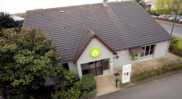 greet Hotel Versailles - Voisins Le Bretonneux
