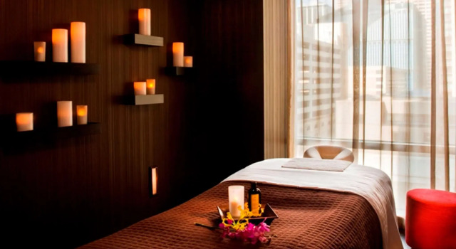 theWit Chicago, a Hilton Hotel, Забронировать Отель Бизнес-отели Чикаго, рядом с Букингемский фонтан, 4* 5*