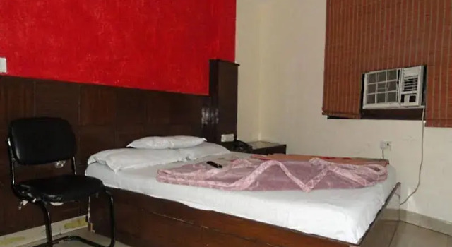 Hotel Shbad Deluxe
