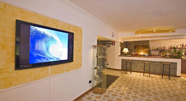 Hotel Antares - Ischia, Buchen Sie Hotel Lacco Ameno Ischia
