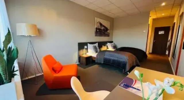 Aircraft Hotel & Events, Reserva ahora Hotel Hoteles en Baden-Wurtemberg con aparcamiento, Aparcamiento