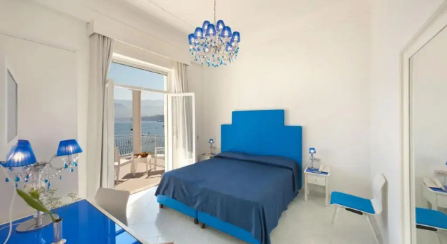 Двухместный номер Standard с видом на море Admiral Hotel