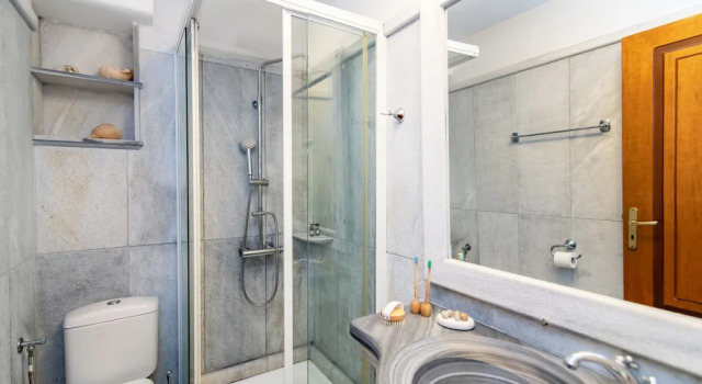 Номер Standard с балконом Vincenzo Family Rooms