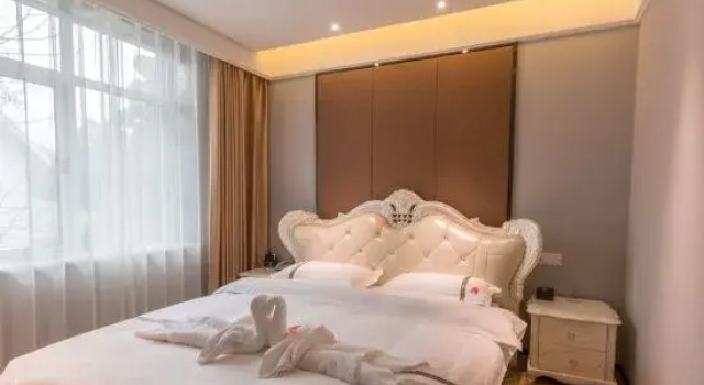 Люкс Deluxe Jiutian Yunwu Mountain Villa