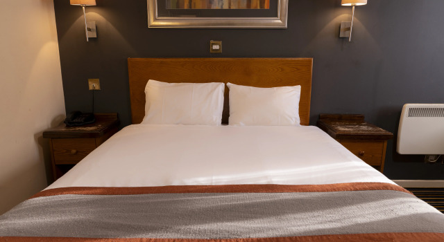 Weathervane Hotel by Greene King Inns, Забронировать Отель Сток-он-Трент Стаффордшир