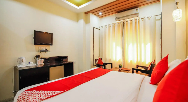 OYO 24266 Hotel Gazebo, Забронировать Отель Отели штата Раджастхана 3 звезды, 3*