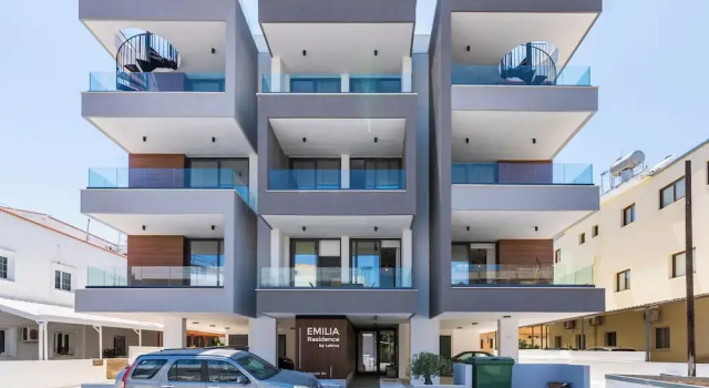 Solenne Stylish 2-BR Apt in Larnaca, Book Apartment Larnaka Larnaca Region
